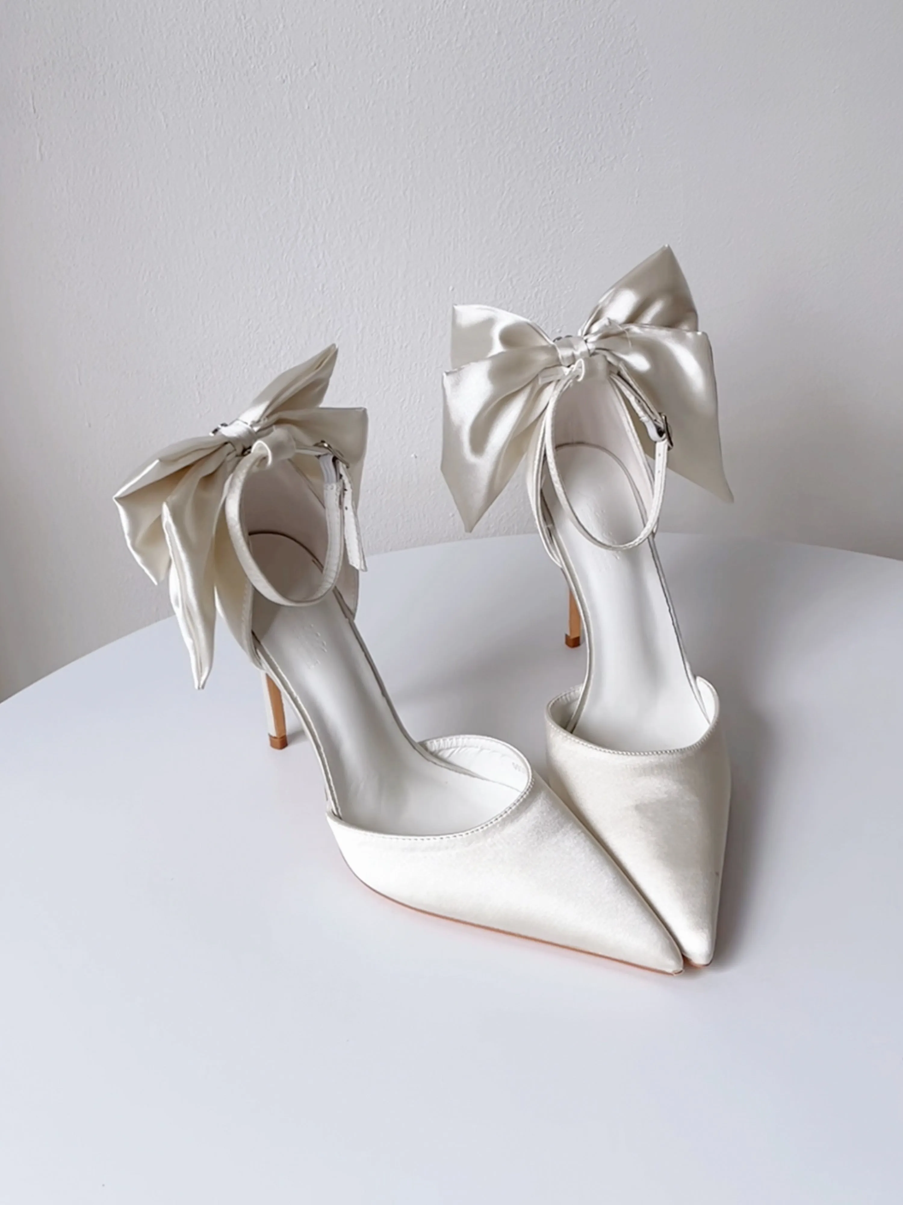 Bliss Collection WHITE