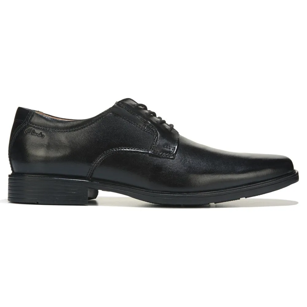 Clarks Men's Tilden Oxford Medium/Wide Plain Toe Black