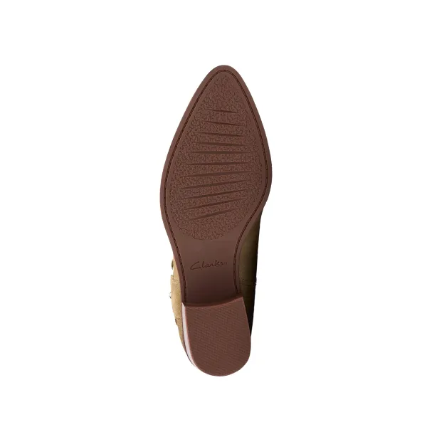 Clarks Women's Morzine Rise Dark Sand Suede