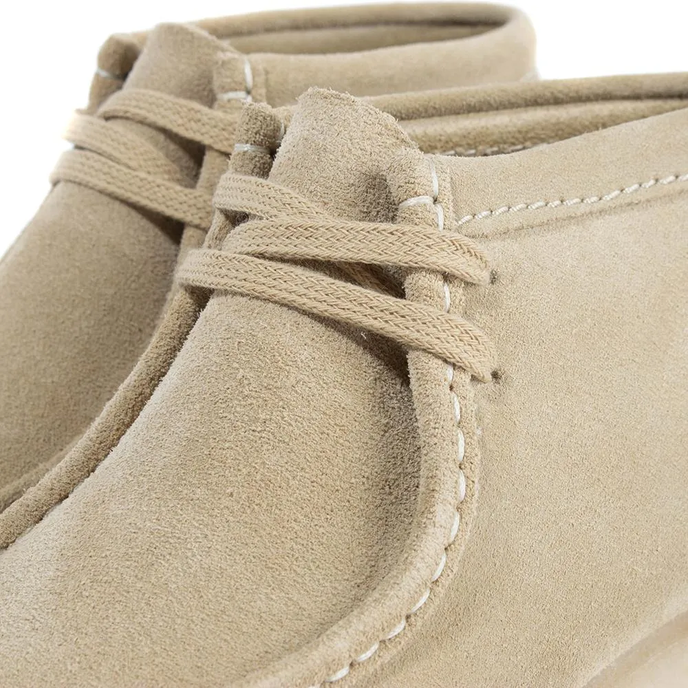Clarks Women's Originals Wallabee Boot / Maple Suede