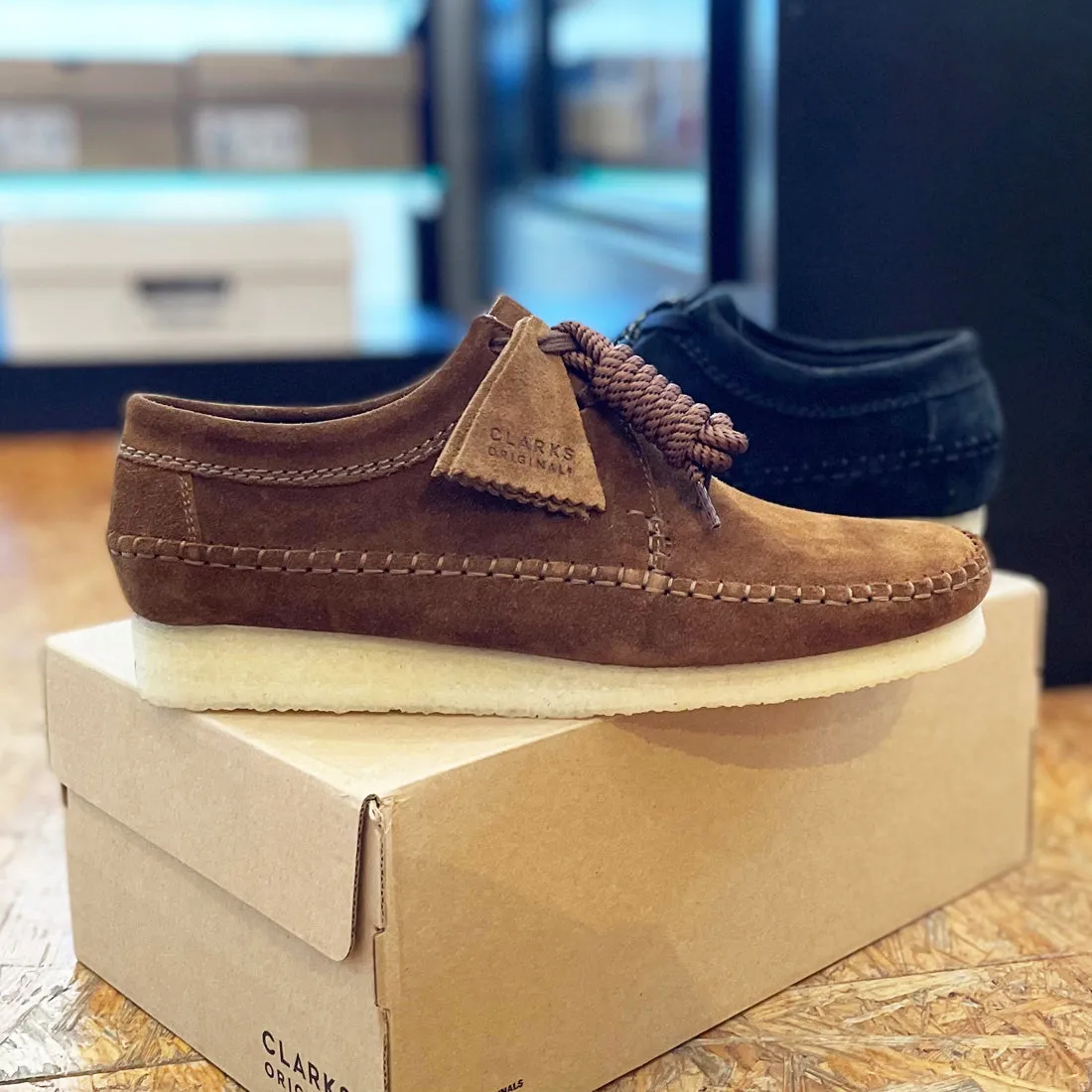 〈Clarks〉Weaver / Cola Suede