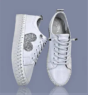 Lavish Heart Sneaker silver