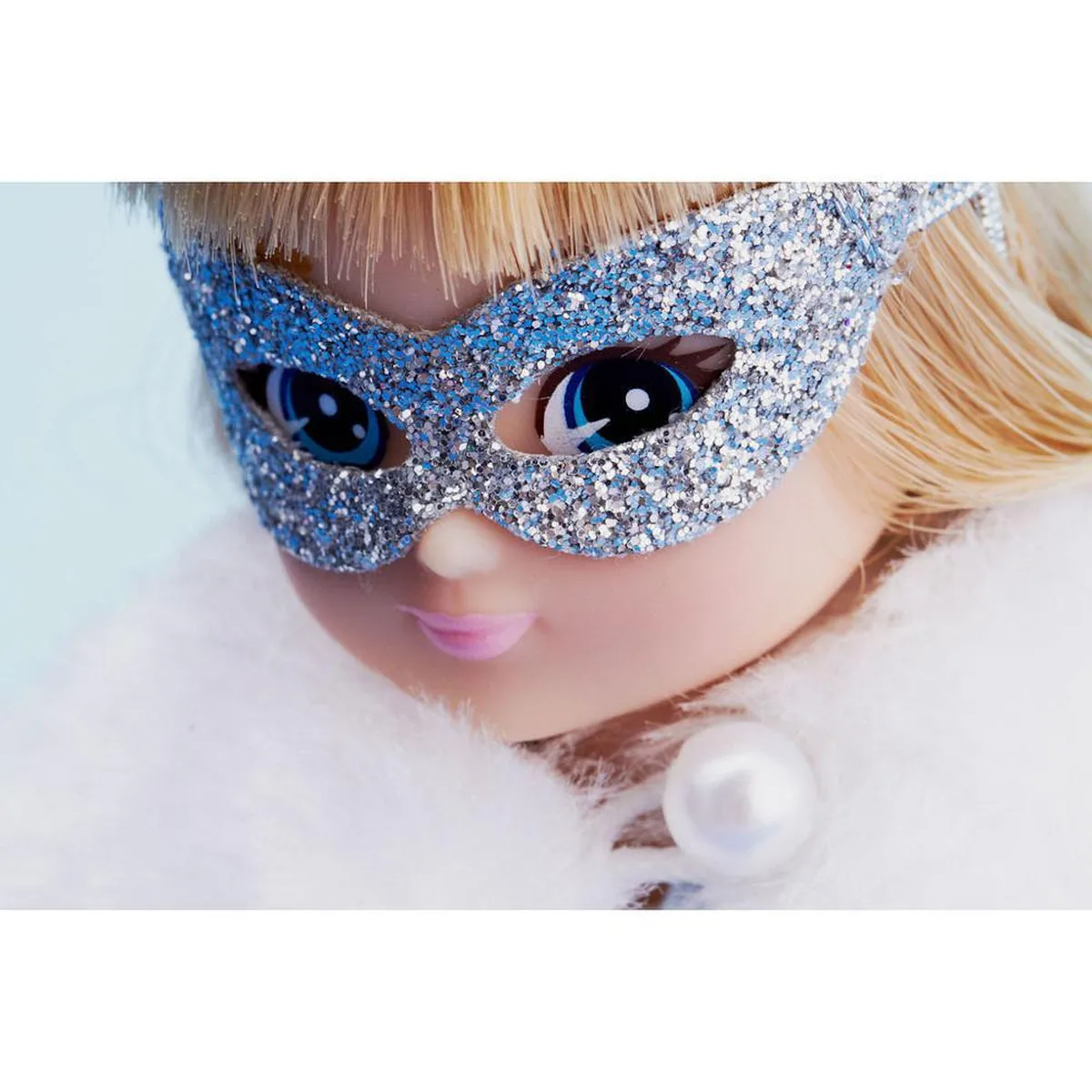 Lottie doll snow queen