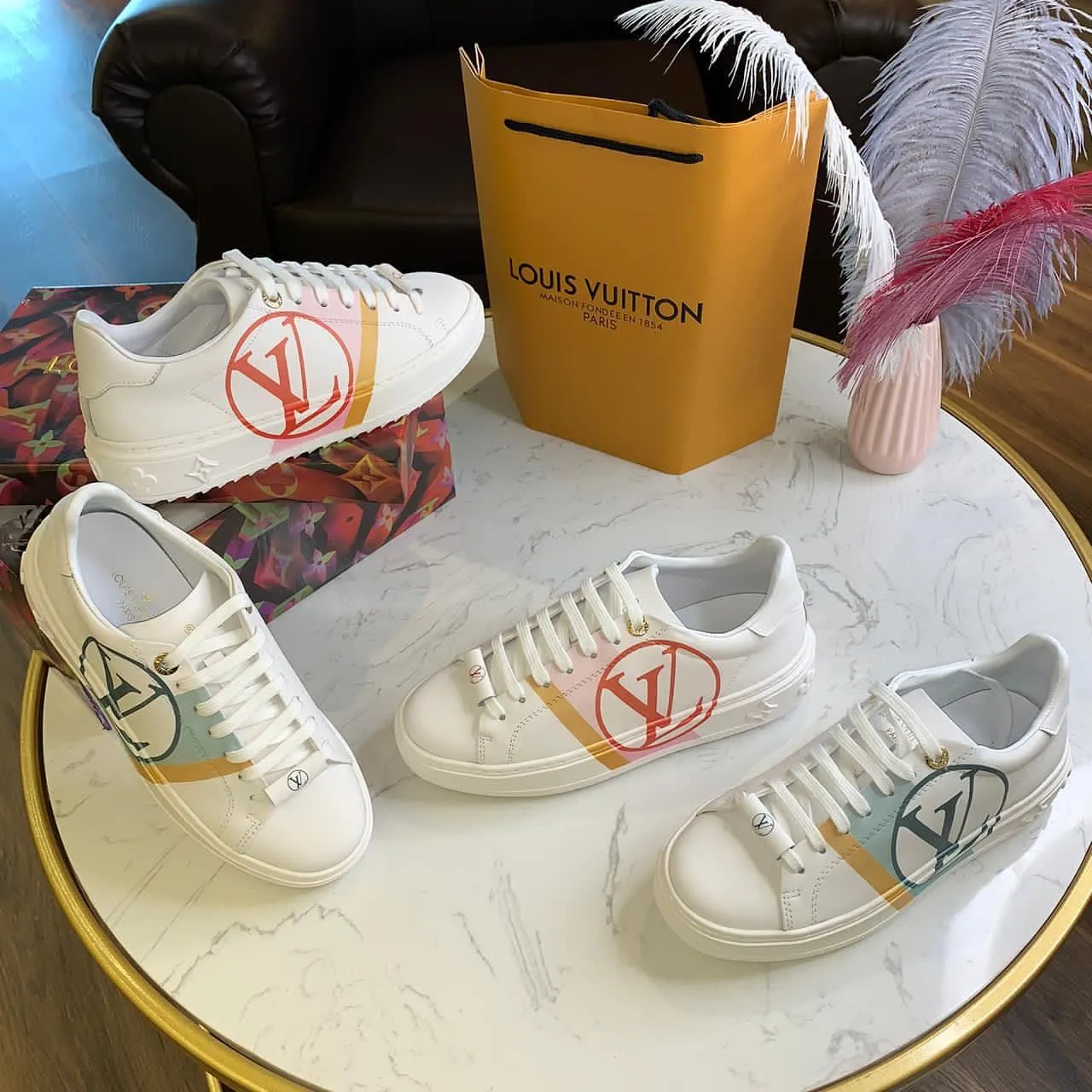 Luxury Sneakers - LOV - 6094