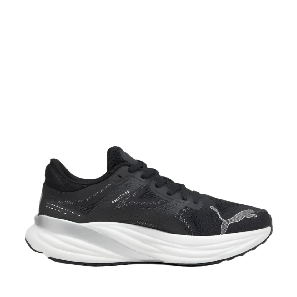 Puma Magnify Nitro 2 Men's Running Shoes in PUMA Black/White/Silver AW24