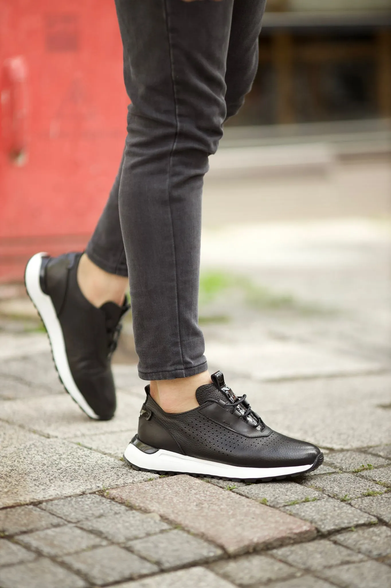 Romeo Eva Sole Black Sneakers