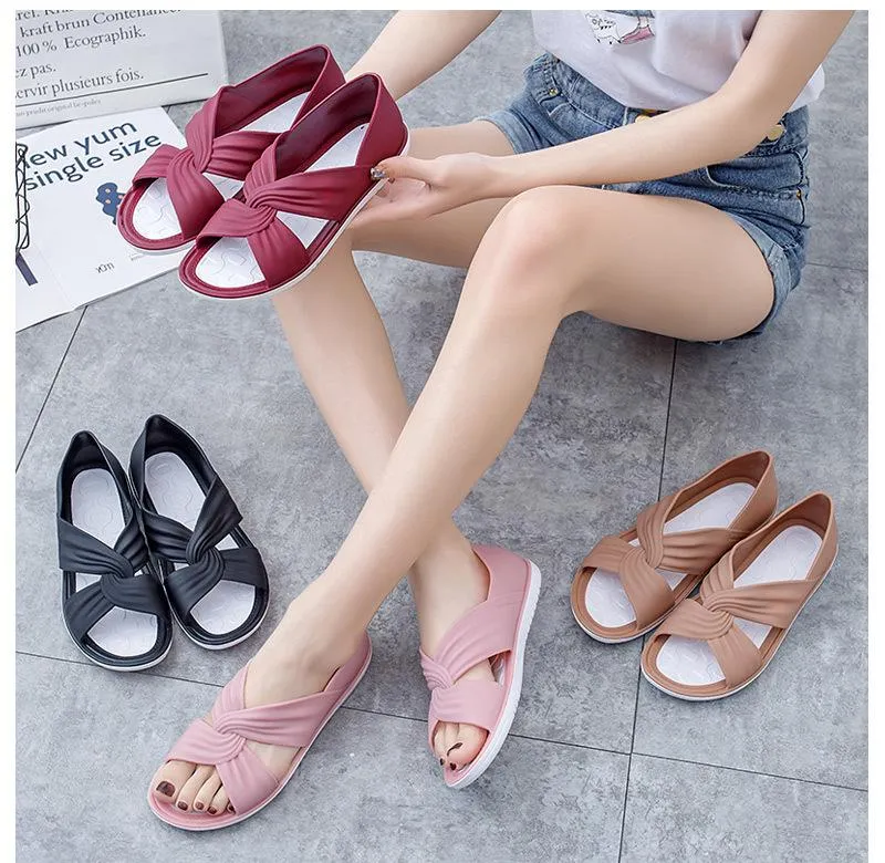 Women's Cowhide Flat Beach Sandals